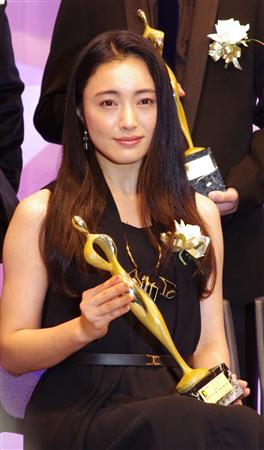 仲間由紀恵 Vogue Nippon Women Of The Year 授賞式フォトギャラリー ウォーカープラス