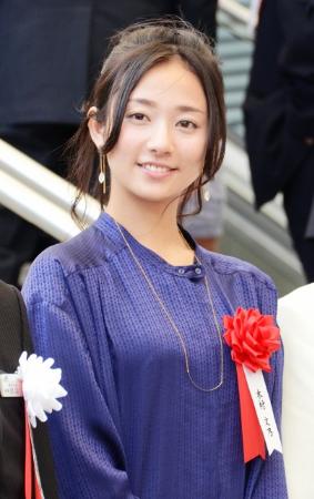 木村文乃 出会いの場になれば 東京駅 グランルーフ オープニング エンタメovo オーヴォ