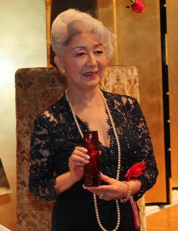 草笛光子 菊田一夫演劇賞特別賞を受賞 素晴らしい人たちとの出会い に感謝 エンタメovo オーヴォ