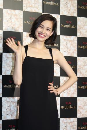 水原希子 もうガールと呼べる年齢ではなくなって 新ｃｍで艶っぽい大人の女性に エンタメovo オーヴォ