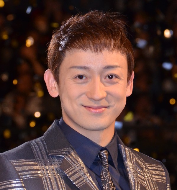 山本耕史 香取慎吾らに結婚をちゃかされるも涼しい顔 何を言われても屁でもない エンタメovo オーヴォ