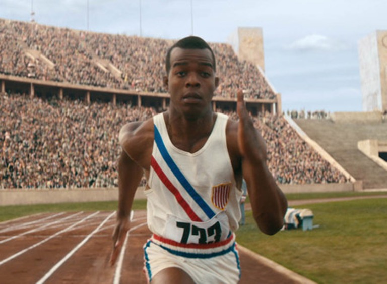 映画コラム 改めて五輪の功罪について考えるきっかけに 栄光のランナー 1936ベルリン エンタメovo オーヴォ