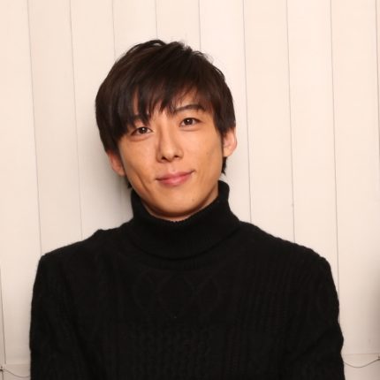 高橋一生プロフィール画像