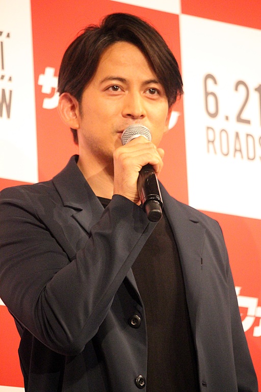 岡田准一 観客のお悩みに 真剣回答 緊張克服するには 完璧目指さない エンタメovo オーヴォ